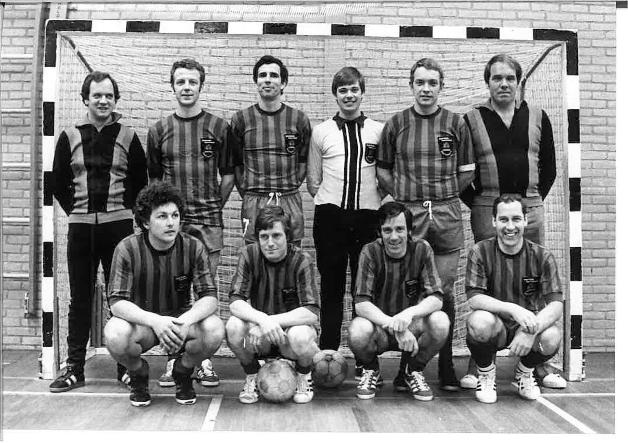 zaalvoetbal2e zaalvoetbal2e