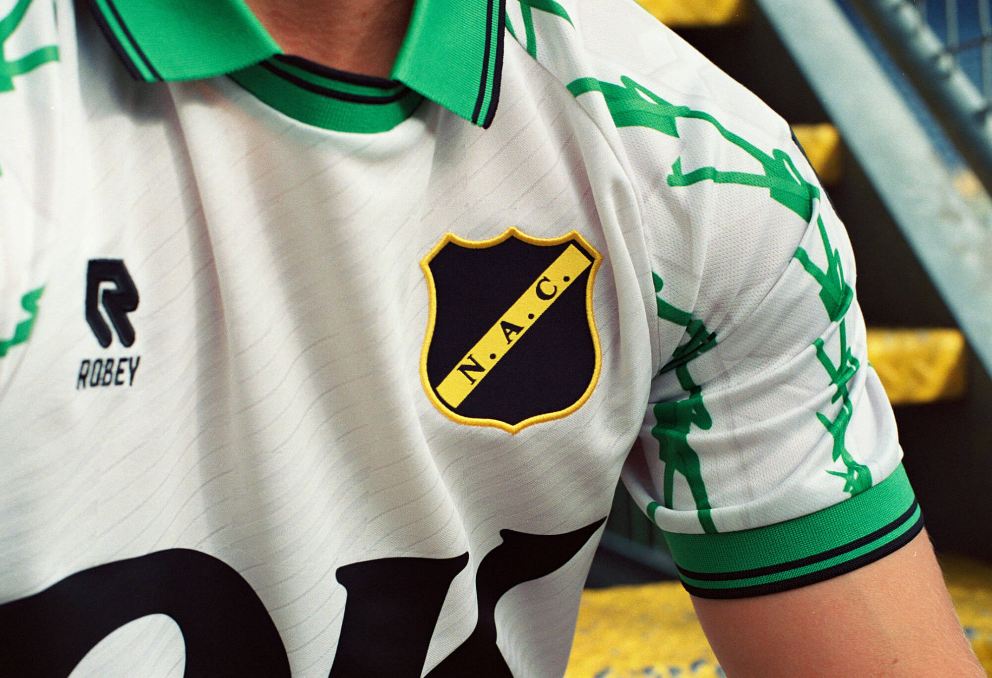 nac away 2627